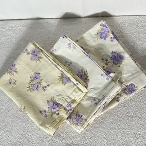5/$35 Vintage Matching Cream Purple Floral Pillowcases X3